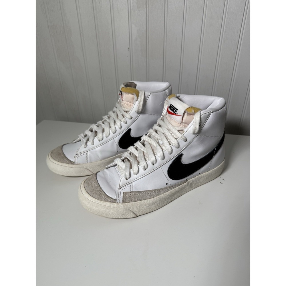 Nike Blazer Mid '77 Vintage Shoes Women's 7‎ White Black Basketball